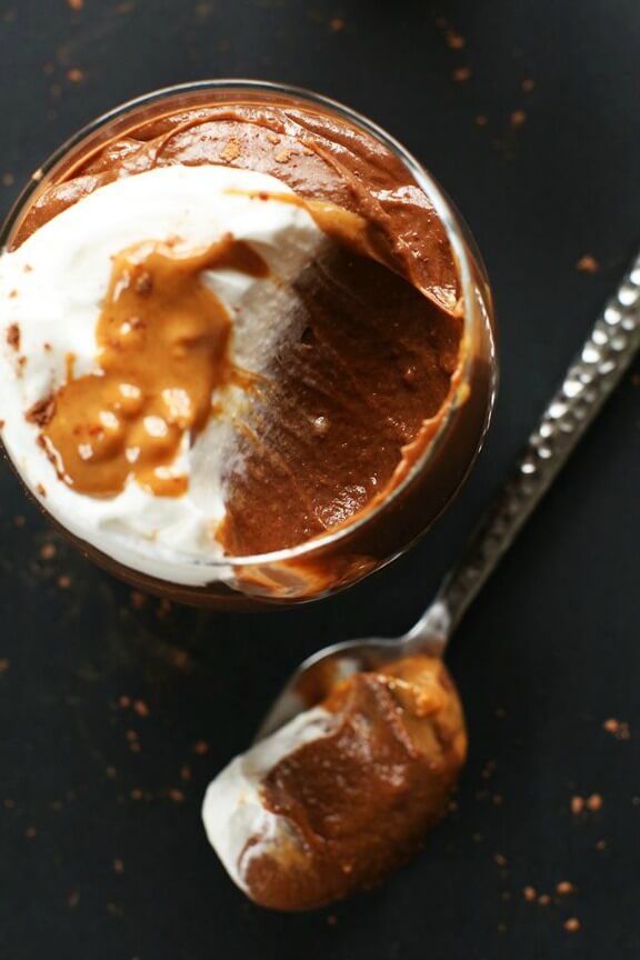 Chocolate Peanut Butter Avocado Pudding | minimalistbaker.com