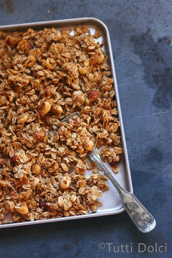 Honey Hazelnut Granola | tutti-dolci.com