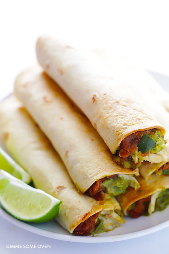 5-Ingredient Chicken Guacamole Taquitos Recipe | gimmesomeoven.com