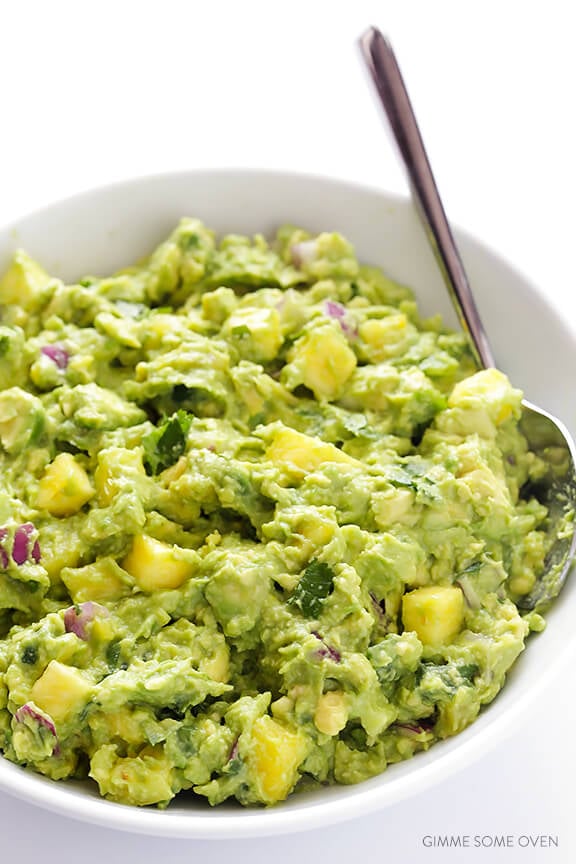 Pineapple Guacamole Recipe -- all of the goodness of this classic dip, sweetened up with some fresh pineapple! | gimmesomeoven.com