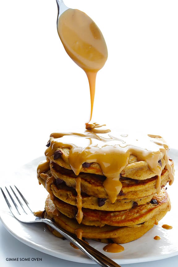 Whole Wheat Peanut Butter Chocolate Chip Pancakes | gimmesomeoven.com