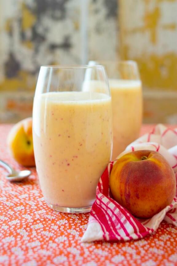 Peach Recovery Smoothie | healthyseasonalrecipes.com