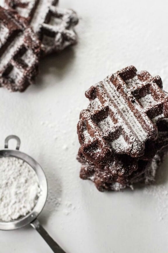 Belgian Brownie Waffles | edibleperspective.com