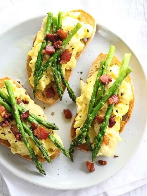 Scrambled Egg and Roasted Asparagus Toasts | foodiecrush.com