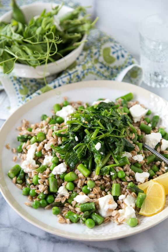 Spring Pea and Feta Farro | whatsgabycooking.com