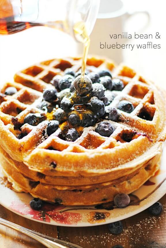 Vanilla Bean & Blueberry Waffles | somethingswanky.com