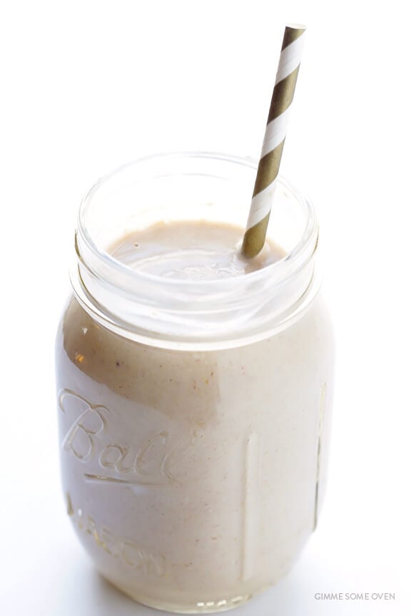 Banana Bread Smoothie -- quick and easy, protein-packed, and tastes just like the bread that inspired it! | gimmesomeoven.com