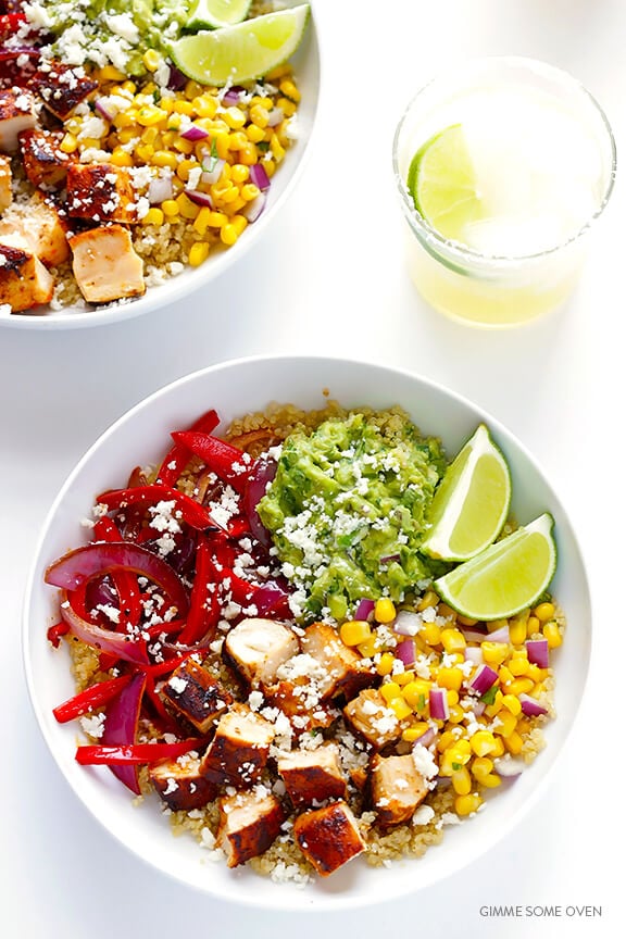 Chicken Quinoa Burrito Bowls -- easy to make, naturally gluten-free, and even tastier than the restaurant version! | gimmesomeoven.com