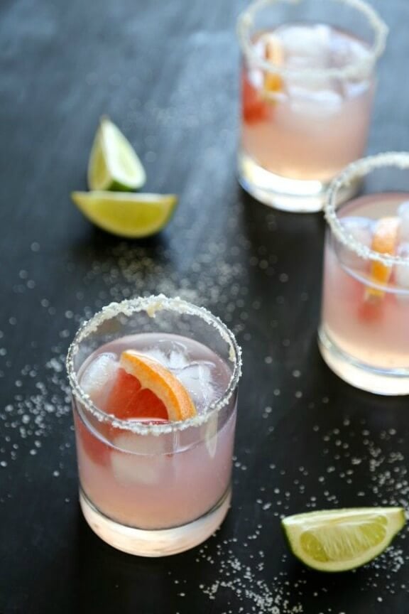 Grapefruit Margarita with Ginger Salt Rim | climbinggrierfmountain.com