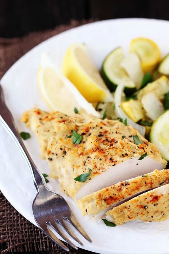 Hummus-Crusted Chicken | gimmesomeoven.com