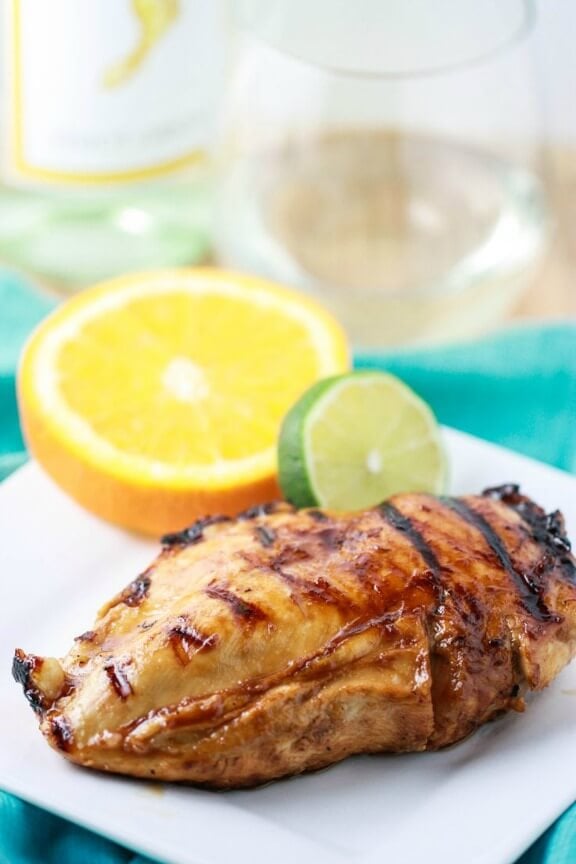 Pinot Grigio Chicken with Honey Citrus Glaze | eatliverun.com