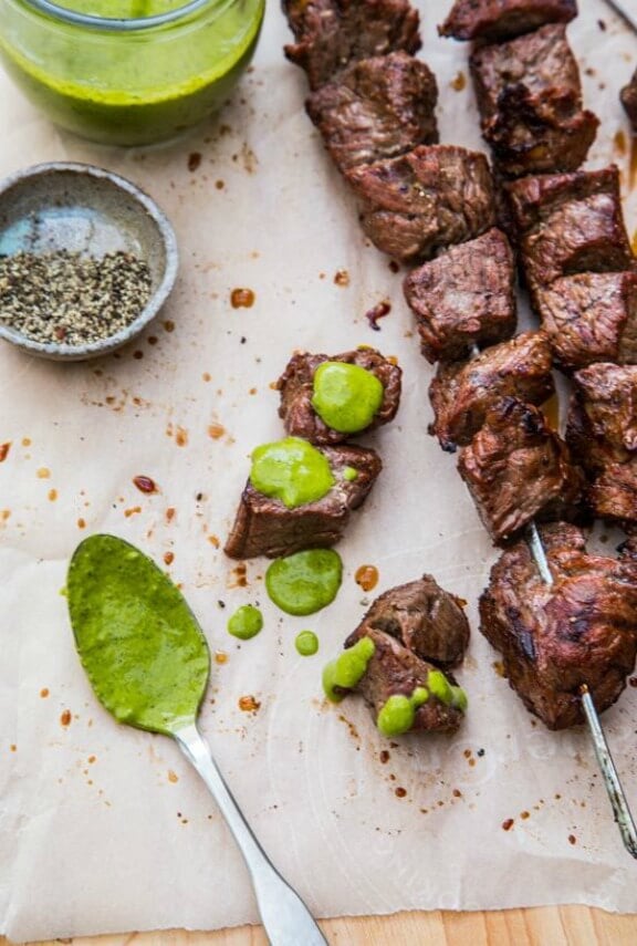 Steak Skewers with Chimichurri | jellytoastblog.com