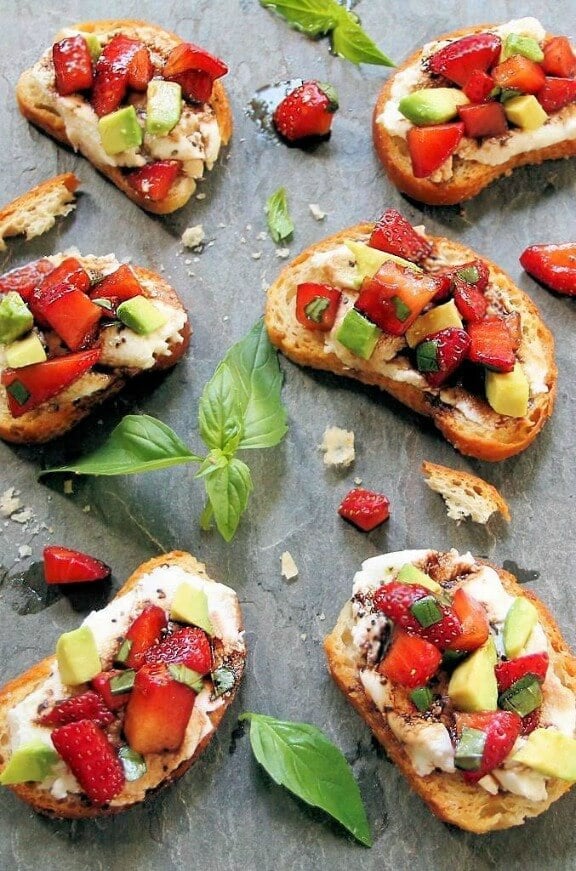 Strawberry Balsamic Crostini with Ricotta & Fresh Basil | inspirededibles.ca