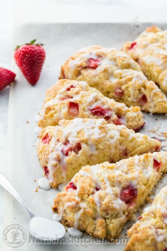 Perfect Strawberry Scones | natashaskitchen.com