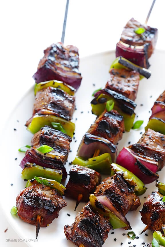 Asian Pepper Steak Kabobs | gimmesomeoven.com