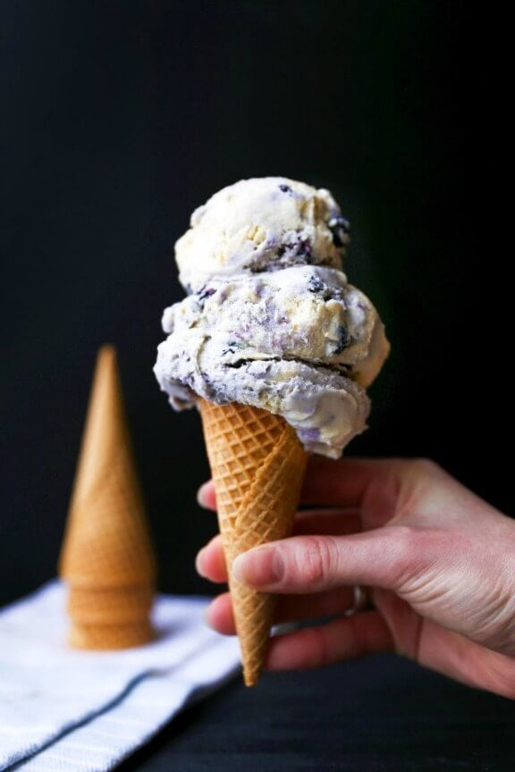 Blueberry Pancake Ice Cream | bromabakery.com