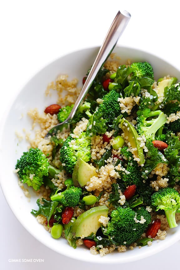 Easy Superfood Quinoa Bowl -- full of delicious superfoods, and topped with almonds and a sesame vinaigrette | gimmesomeoven.com