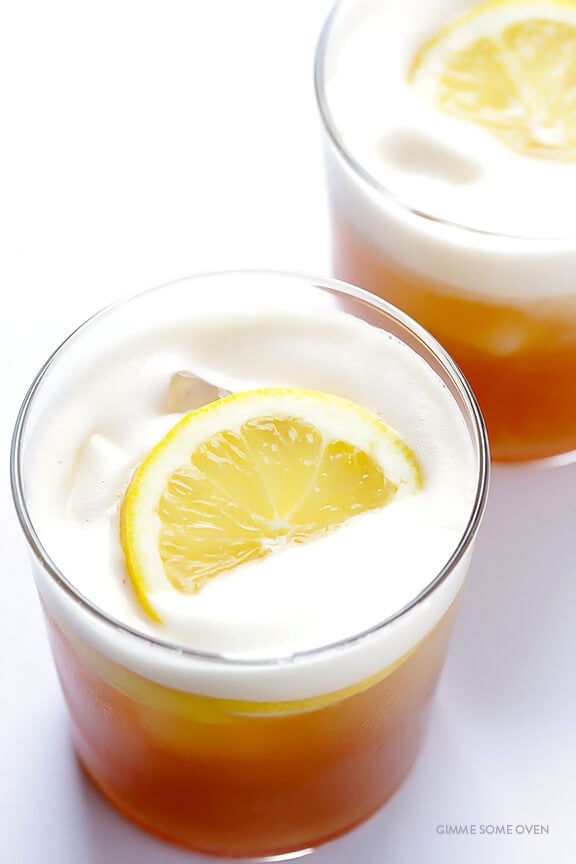 Maple Whiskey Sour -- naturally sweetened, and so refreshing! | gimmesomeoven.com