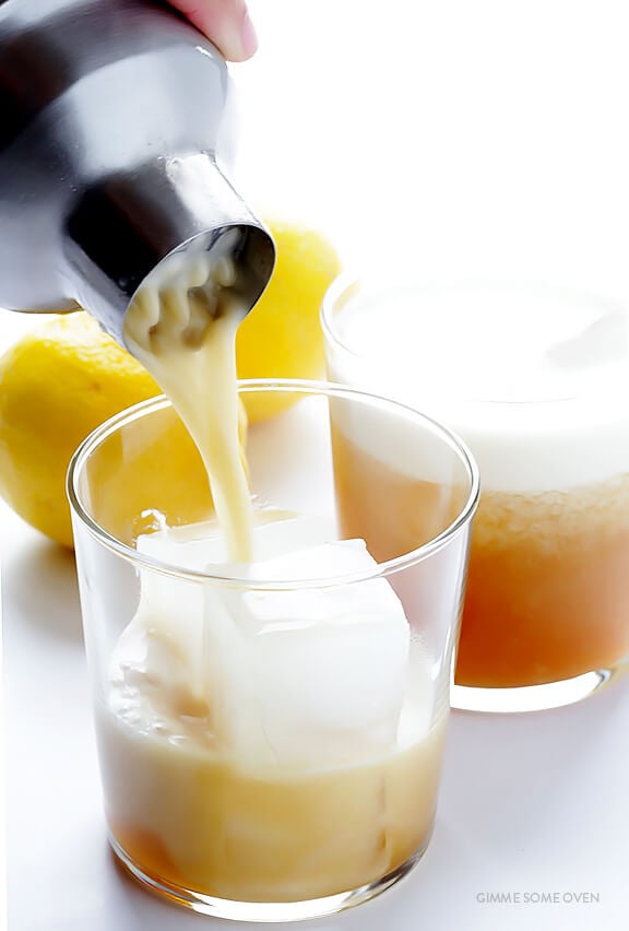 Maple Whiskey Sour -- naturally sweetened, and so refreshing! | gimmesomeoven.com