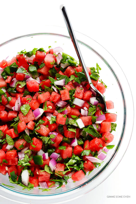 Watermelon Salsa -- quick and easy to make, and so refreshing! | gimmesomeoven.com