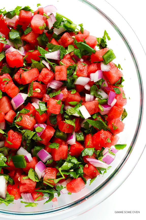 Watermelon Salsa -- quick and easy to make, and so refreshing! | gimmesomeoven.com