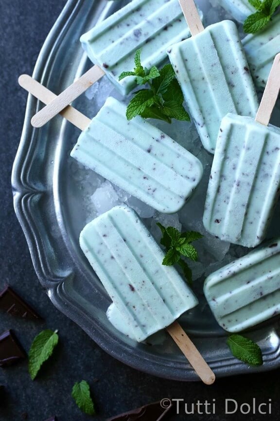 Mint Chocolate Popsicles | tutti-dolci.com