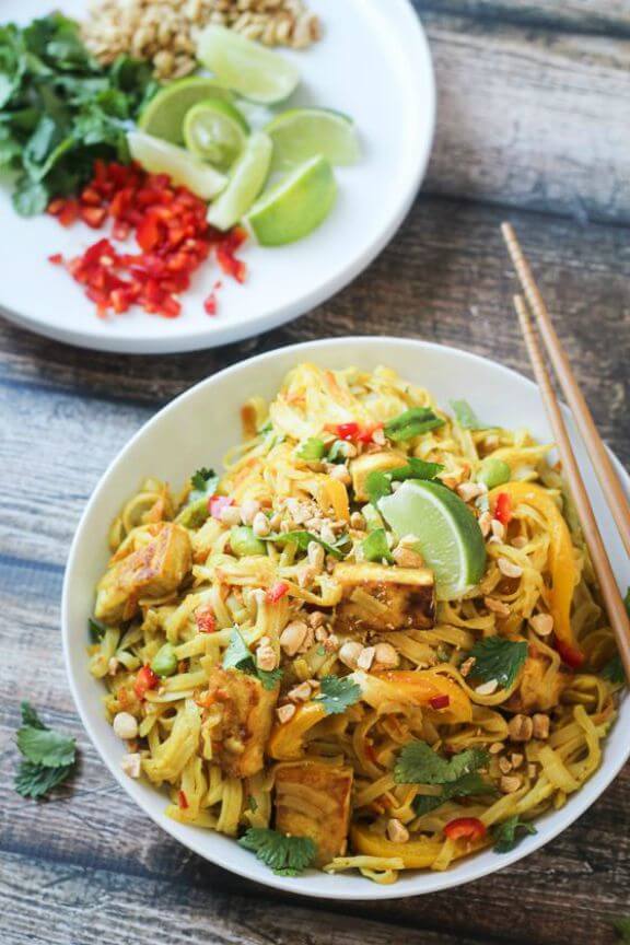 Tofu Curry Noodles with Vegetables | thewanderlustkitchen.com