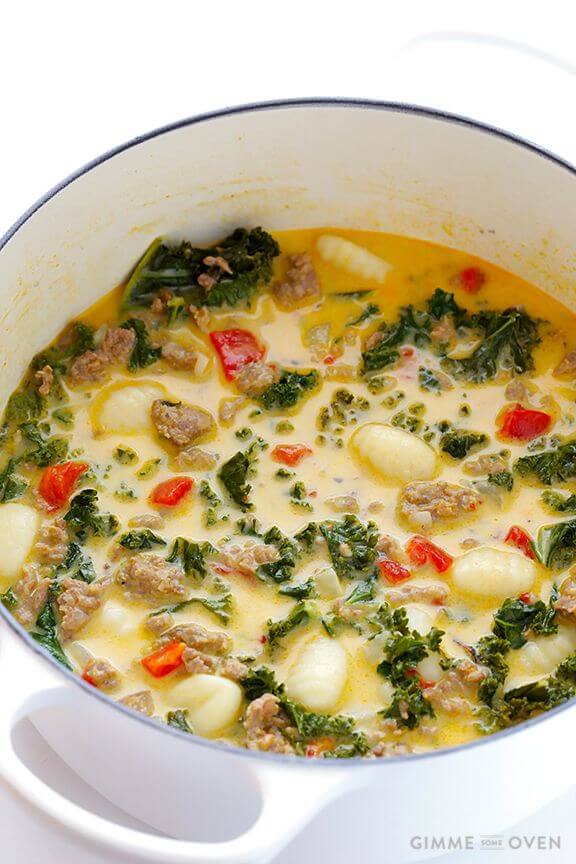 7-Ingredient Easy Zuppa Toscana (Creamy Gnocchi Soup with Kale and Sausage) | gimmesomeoven.com