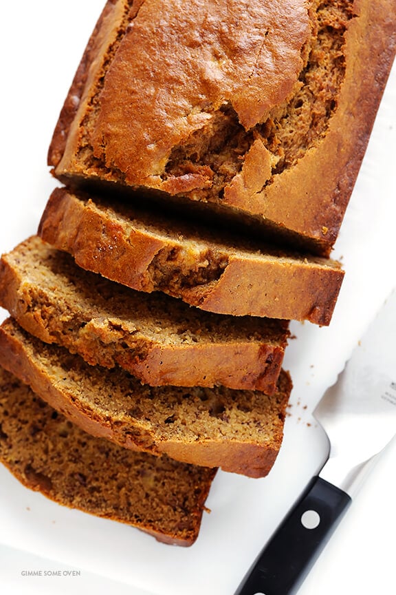 This banana bread recipe is naturally-sweetened with maple syrup, easy to make, and SO moist and delicious | gimmesomeoven.com