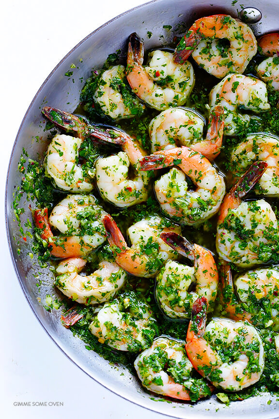 Chimichurri Shrimp -- full of the BEST fresh flavors, and ready to go in about 10 minutes! | gimmesomeoven.com