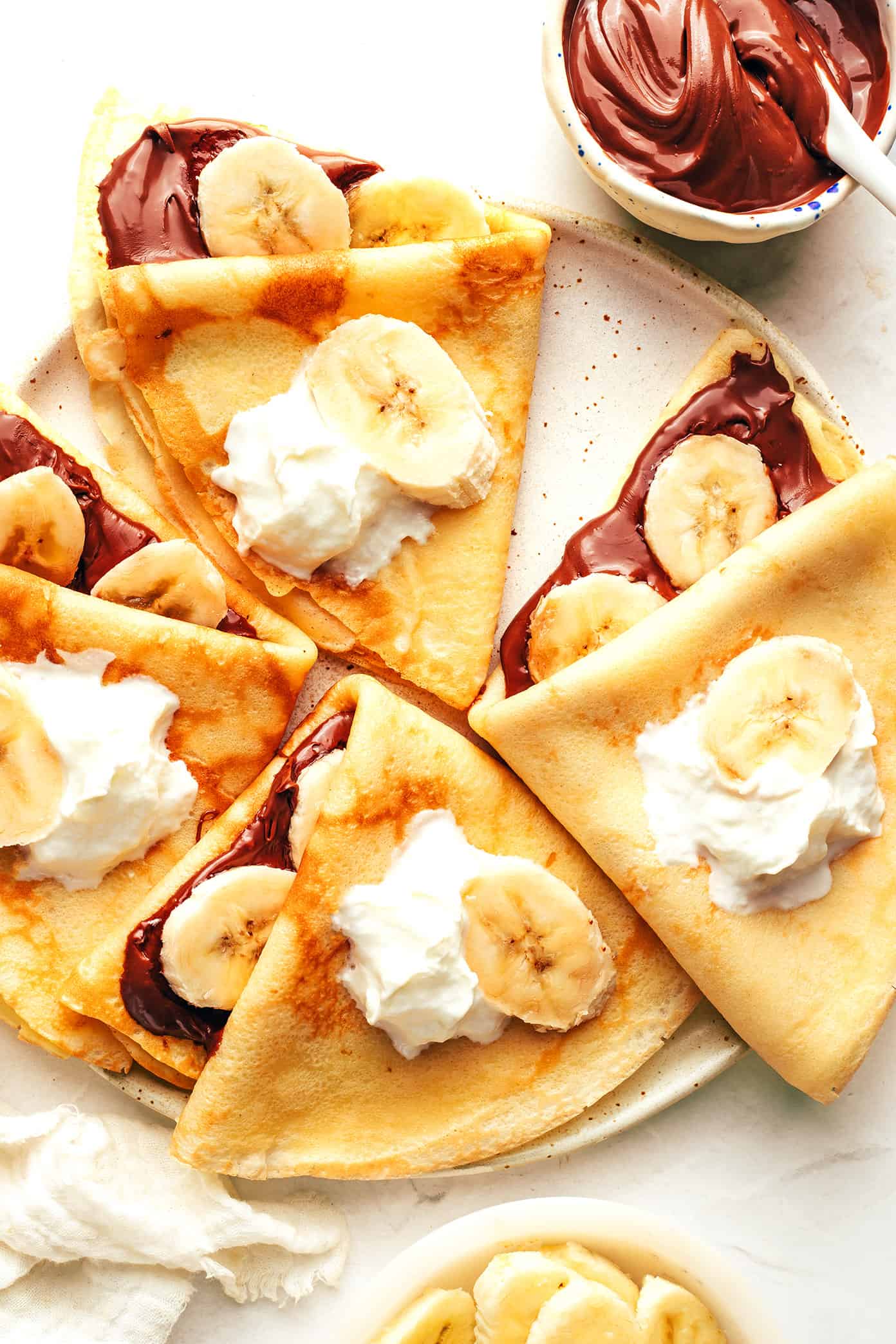 Crepes with bananas and Nutella
