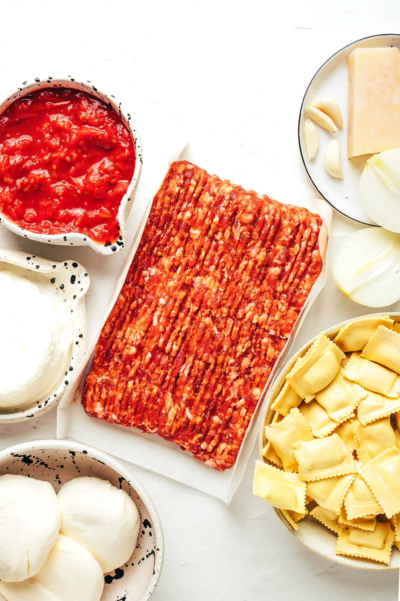 Ingredientes da lasanha de ravióli