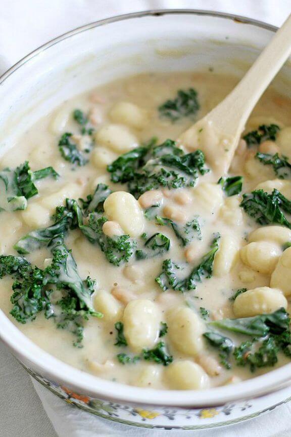 Creamy Parmesan Garlic Gnocchi | girlversusdough.com