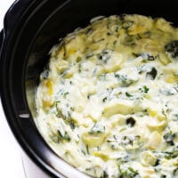 Slow Cooker Spinach Artichoke Dip Recipe