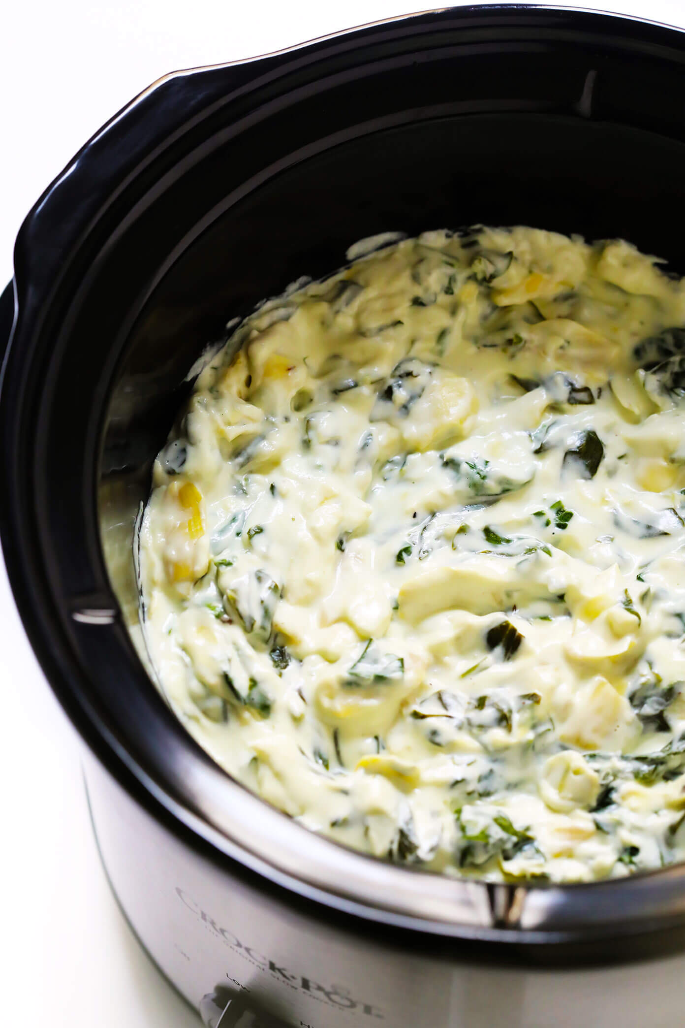 Slow Cooker Spinach Artichoke Dip Recipe