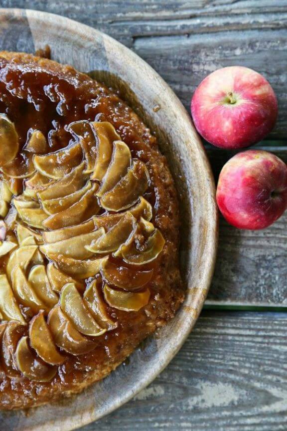 Maple Apple Upside Down Skillet Cake | foodiewithfamily.com