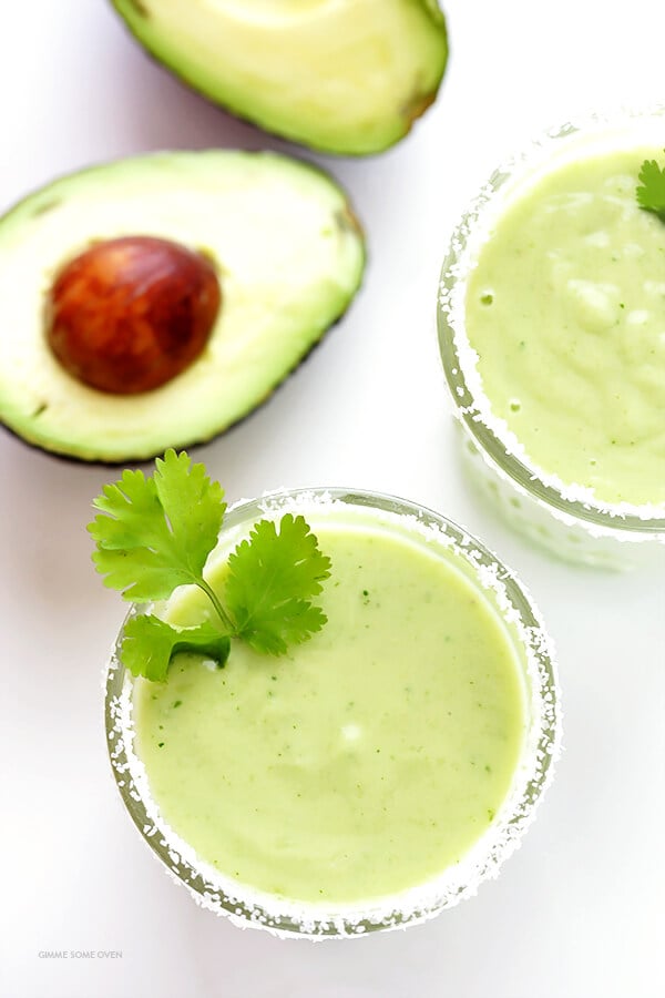 Avocado Margaritas Recipe -- a delicious and creamy twist on this classic cocktail! | gimmesomeoven.com