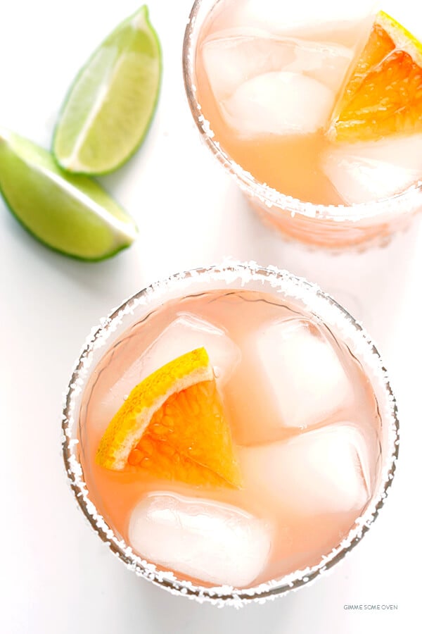 Grapefruit Margaritas -- so fresh and easy to make with just a few ingredients | gimmesomeoven.com