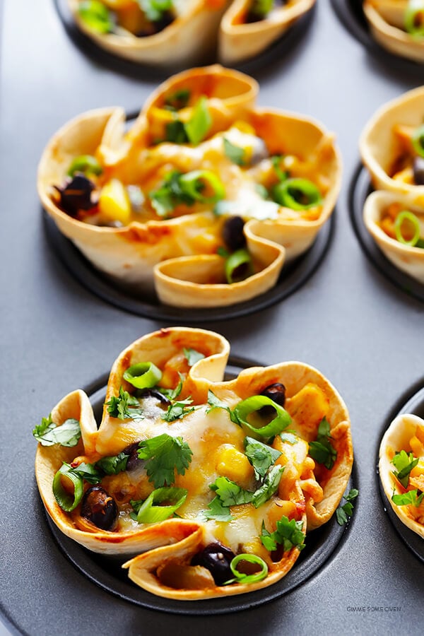 Easy Enchilada Cups -- quick and easy to make with your favorite fillings, and perfect for a party! | gimmesomeoven.com