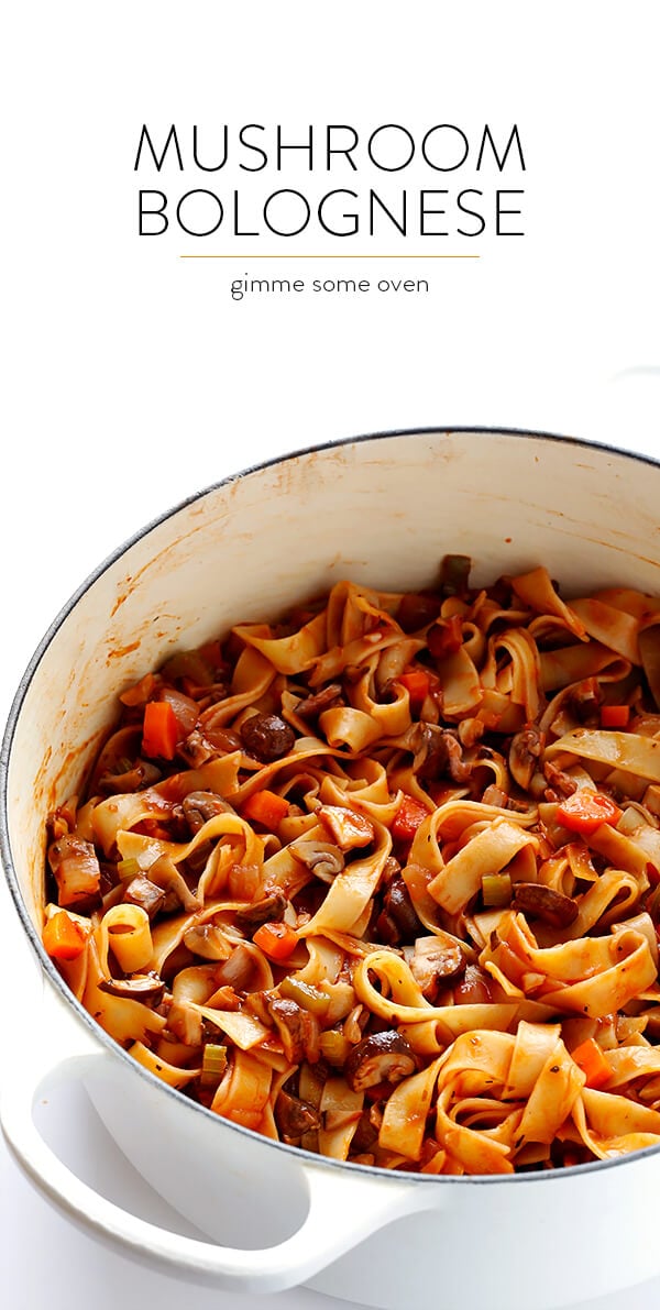 Mushroom Bolognese -- a hearty, vegetarian take on traditional bolognese, absolutely delicious! | gimmesomeoven.com