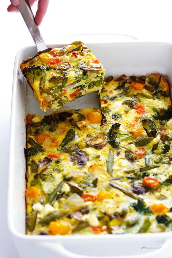 Spring Vegetable Egg Casserole -- easy to make ahead with your favorite veggies, and so delicious! | gimmesomeoven.com