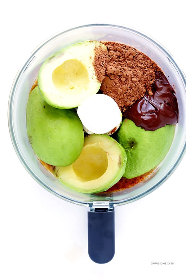 Dark Chocolate Avocado Mousse -- quick and easy to make with healthier, everyday ingredients. Plus it's also naturally gluten-free, vegan, and absolutely delicious! | gimmesomeoven.com