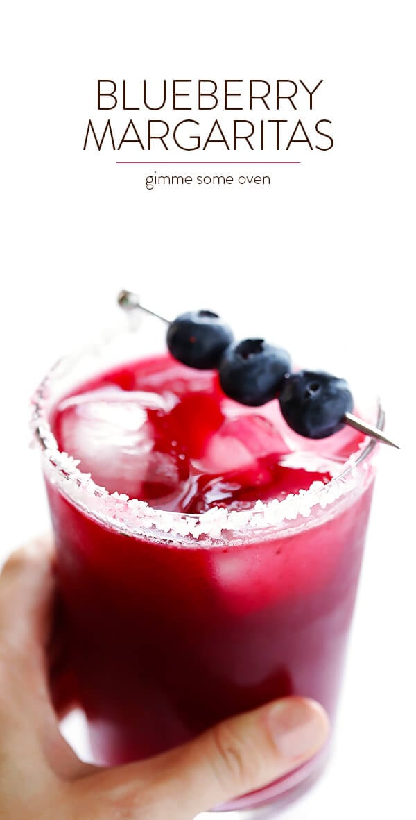 Blueberry Margaritas -- quick and easy to make, and sweetened with lots of delicious fresh blueberries! | gimmesomeoven.com