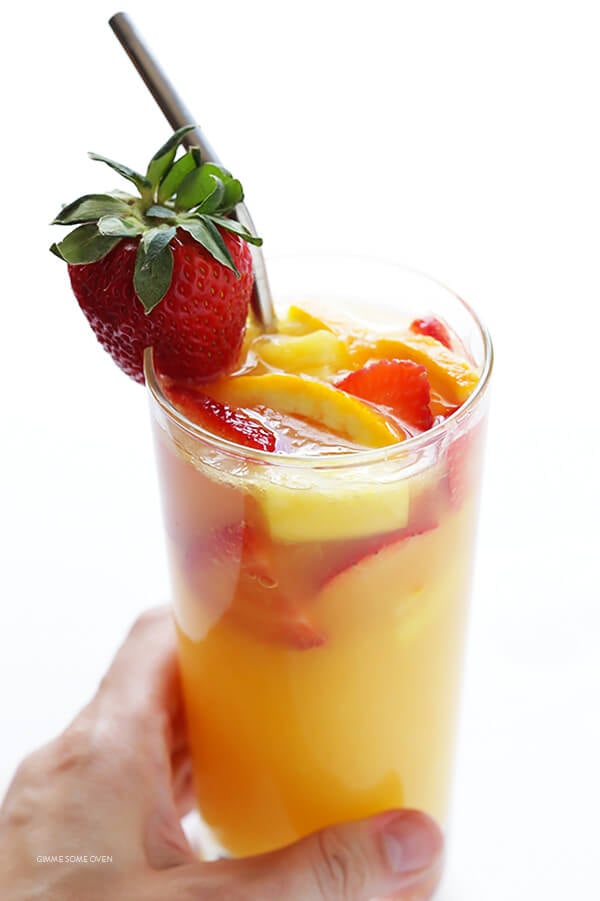 Mimosa Sangria -- quick and easy to make, and kicked up a notch with lots of delicious fresh fruit! | gimmesomeoven.com
