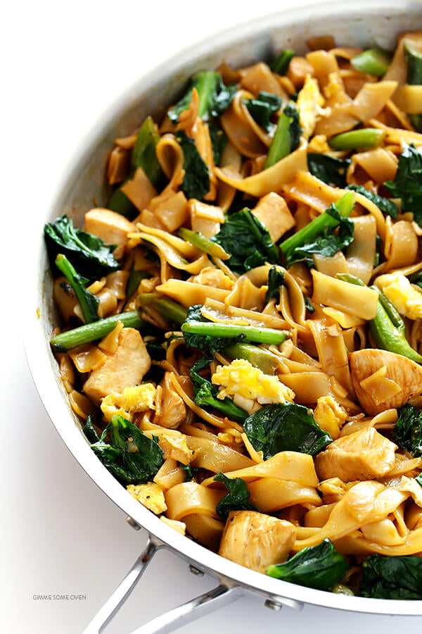 Pad See Ew -- this Thai dish is quick and easy to make at home, and easy to customize with your favorite protein | gimmesomeoven.com