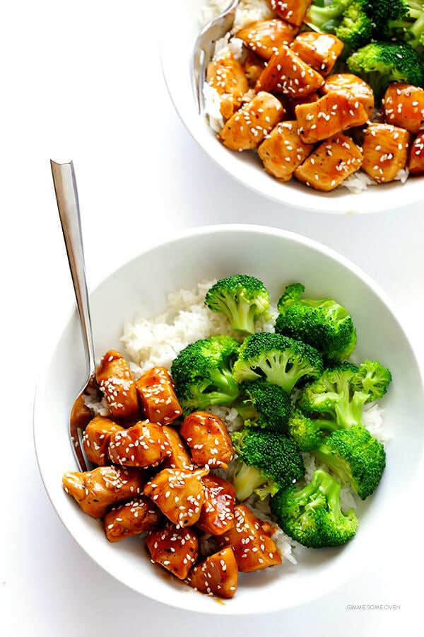 This 20-Minute Teriyaki Chicken recipe is quick and easy to make, naturally-sweetened with honey, and so flavorful! | gimmesomeoven.com