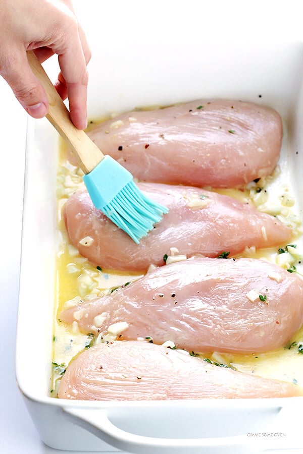 Baked Lemon Chicken -- perfectly juicy and tender, easy to make, and full of the best fresh lemony flavor! | gimmesomeoven.com