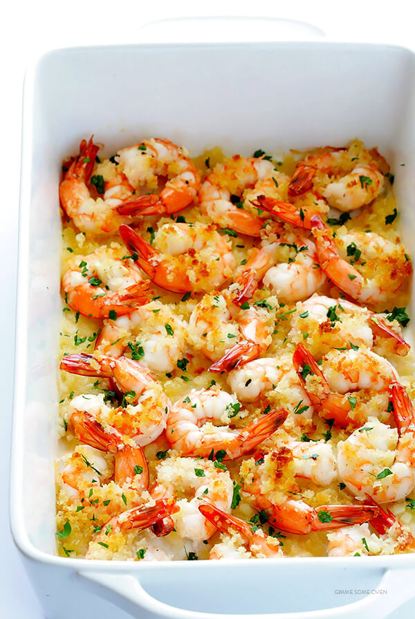 Garlicky Baked Shrimp Recipe -- one of my favorite easy dinners! It's super quick, calls for just a few simple ingredients, and it's completely delicious. | gimmesomeoven.com