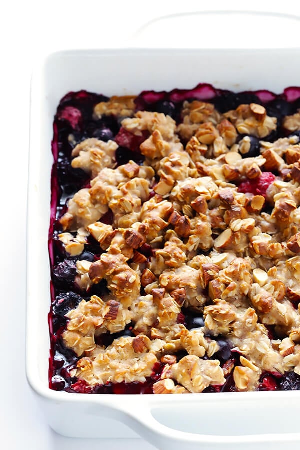 Mixed Berry Almond Crisp -- easy to make with any fresh berries you have on hand, and SO delicious and perfect for summer! (Gluten-free + Vegetarian + Vegan) | gimmesomeoven.com