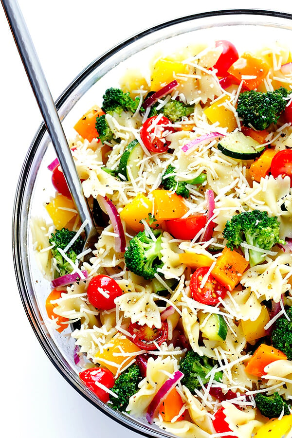 This Veggie Lovers' Pasta Salad recipe is easy to make with whatever veggies you have on hand, it's tossed with a yummy white balsamic vinaigrette, and it's absolutely perfect for a party or picnic or potluck (or any regular weeknight dinner)! | gimmesomeoven.com